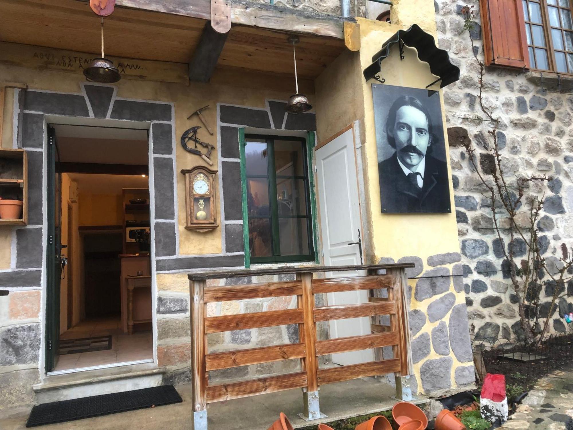 Apartament Chez Steve And Son Goudet Zewnętrze zdjęcie